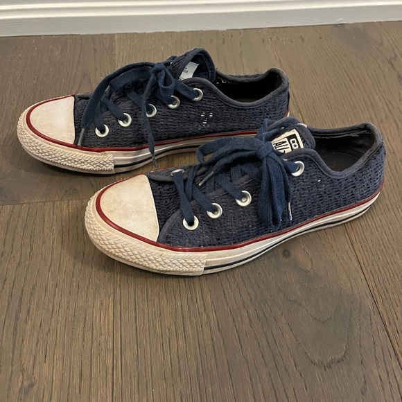 Converse girls navy runners sz 5Y EUC - Picture 3 of 4